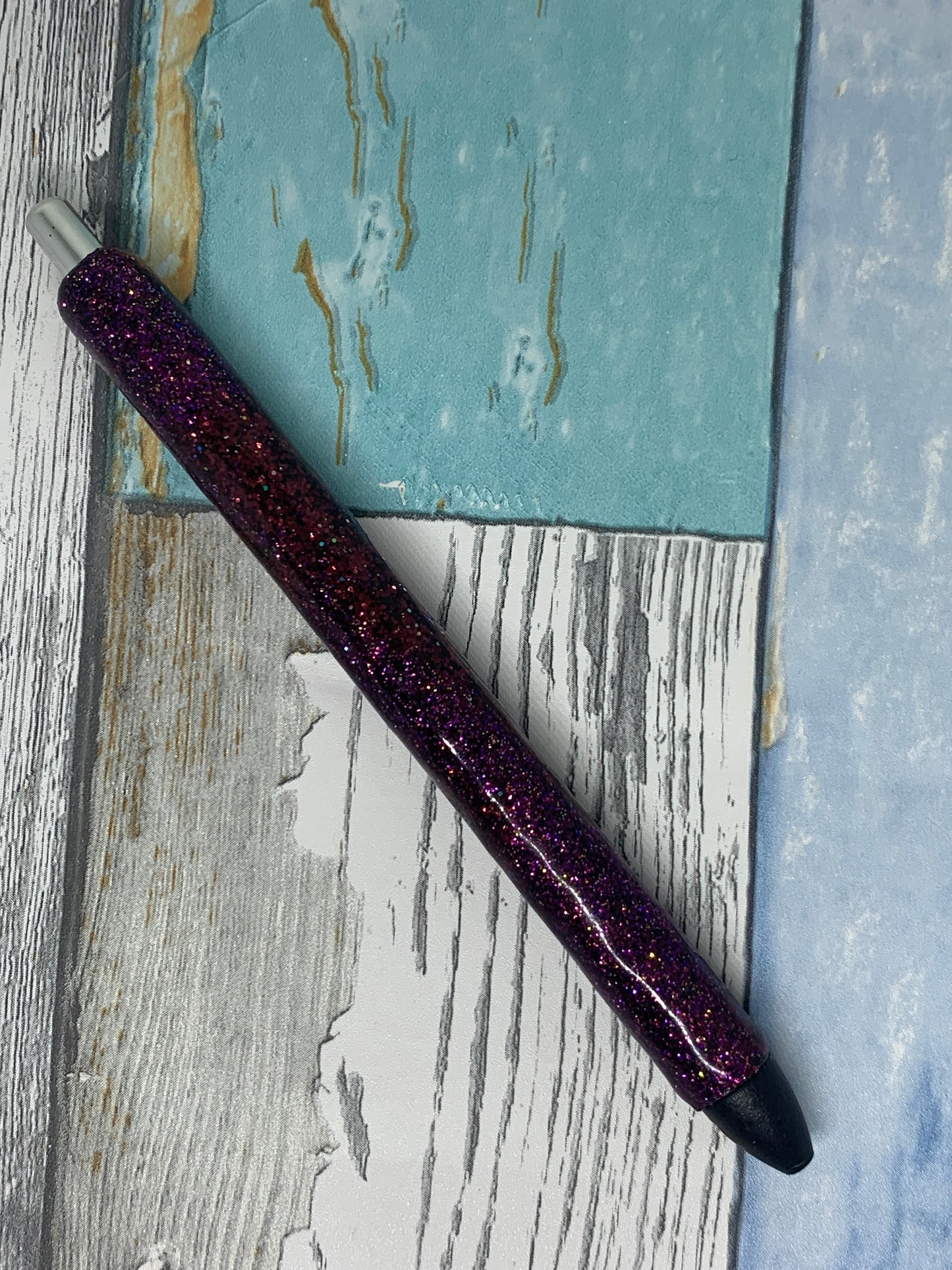 Resin Glitter Pen in Black Ink